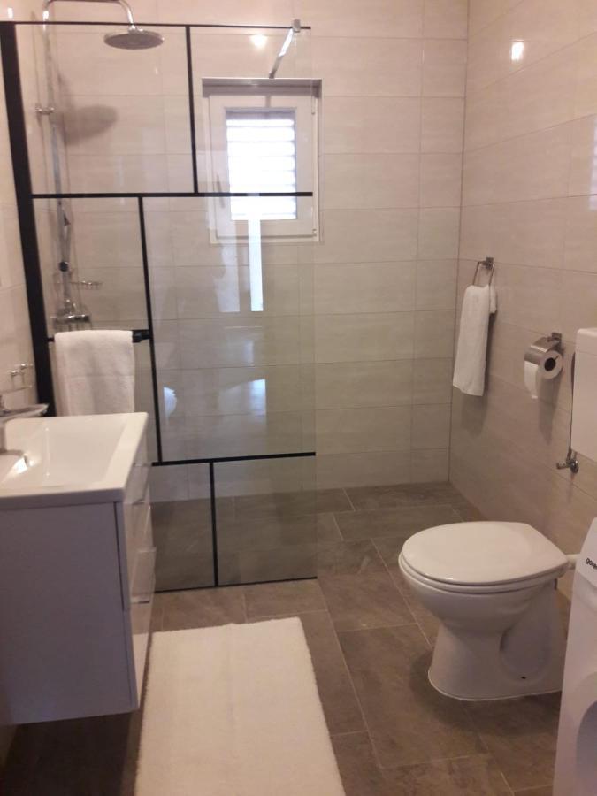 Apartment Splitska Εξωτερικό φωτογραφία