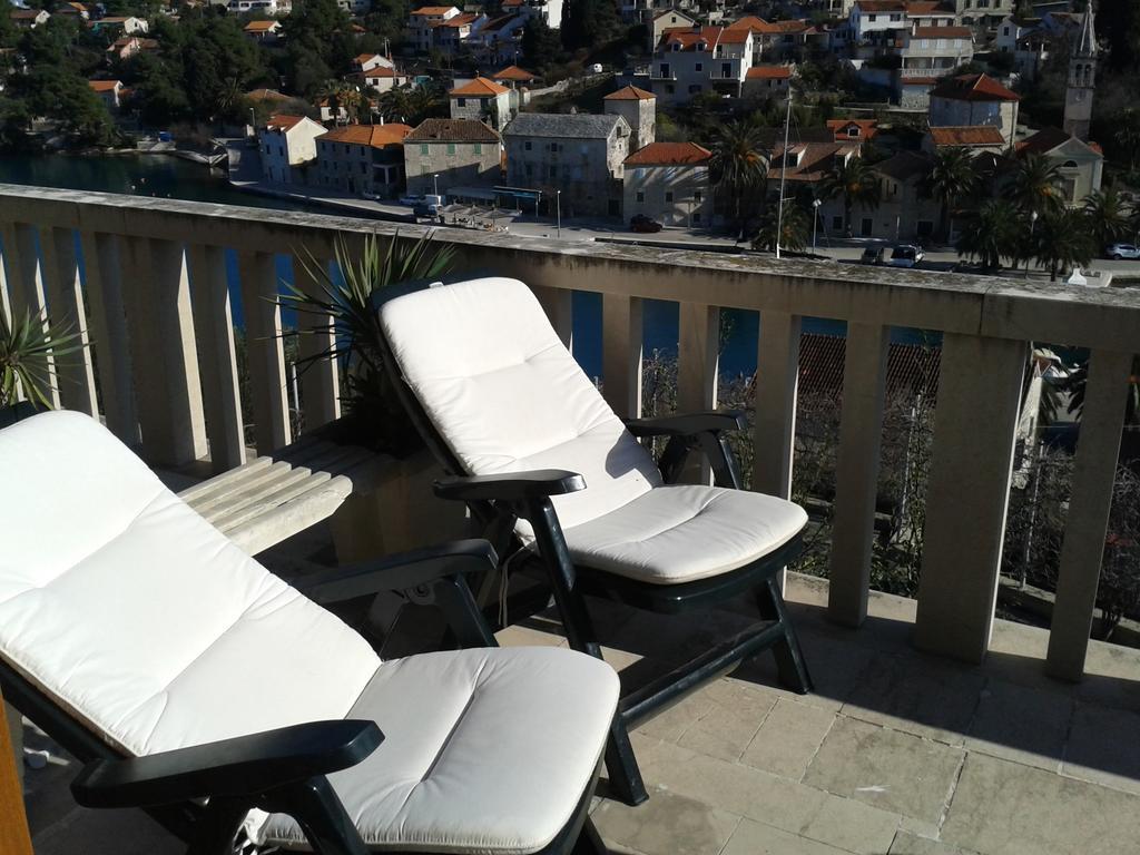 Apartment Splitska Εξωτερικό φωτογραφία