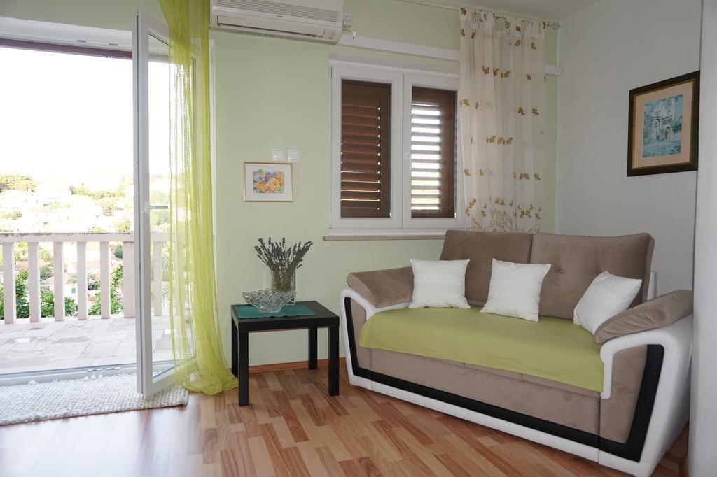 Apartment Splitska Εξωτερικό φωτογραφία